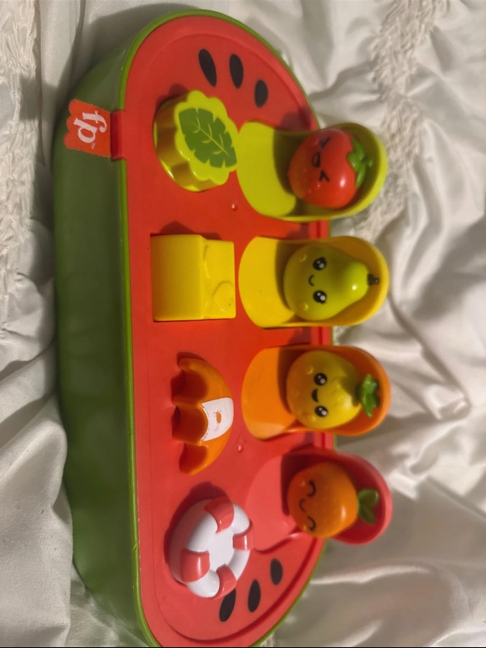 Fisher-Price Pop-Up Fruit Game